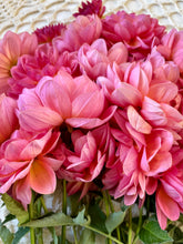 Load image into Gallery viewer, Wildwood Marie
